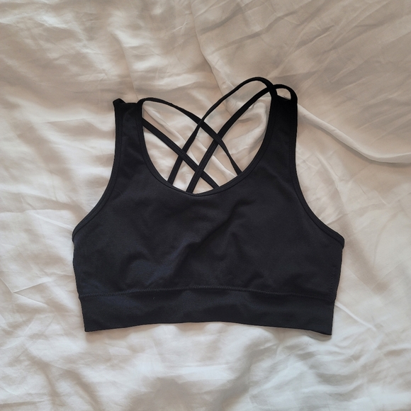Alphalete Other - Alphalete Revival Bra in Black